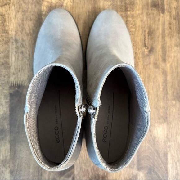 Ecco Women’s Shape 55 Suede Leather Healed Bootie Boots Moon Rock Gray Size 41 - Picture 6 of 9